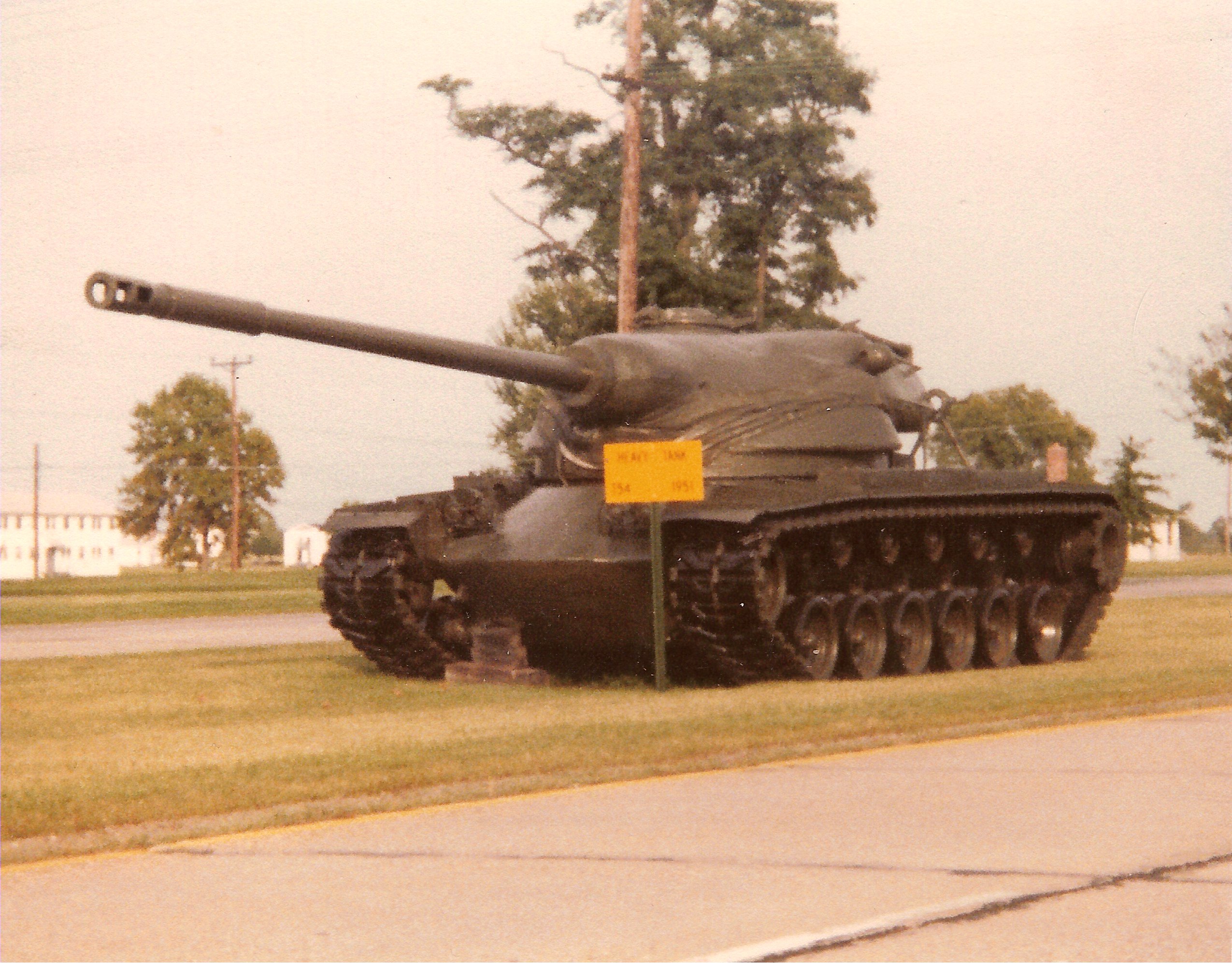 1951 танк. Т-42 танк. Кв 42 танк. Танк артерерию т42. Т-42 фото.